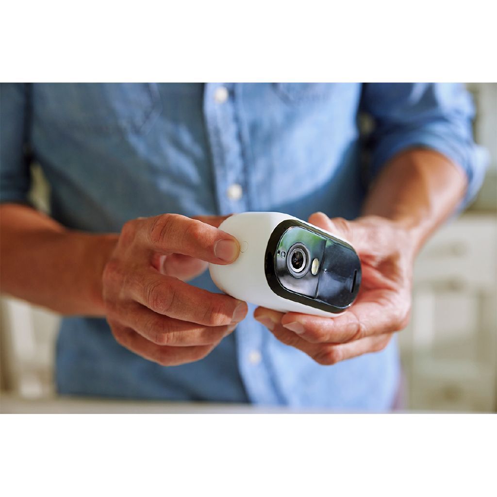 Arlo Essential 2K Outdoor Security Camera - Wireless, Spotlight, Color Night Vision